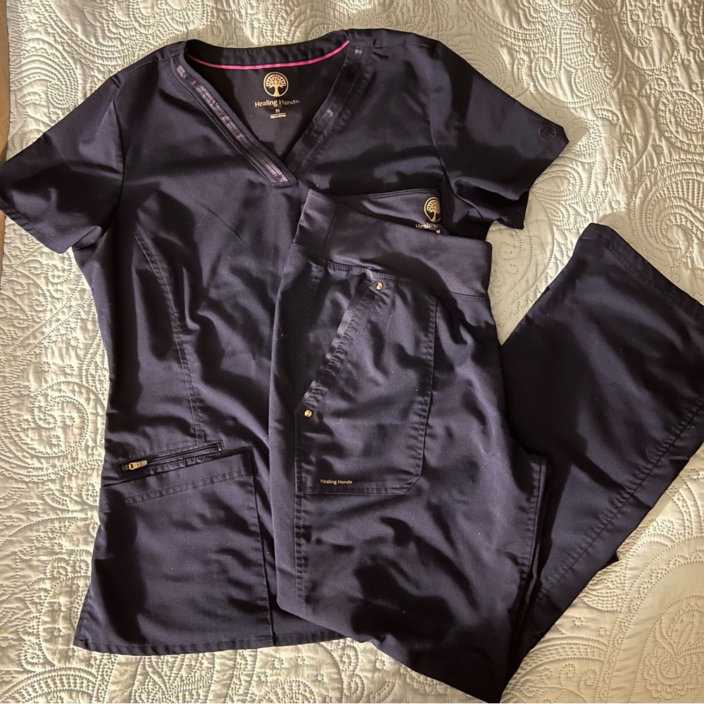 Healing Hands Navy Blue Scrub Set